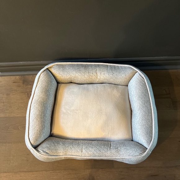 18x22 Pet Bed - Picture 3 of 4